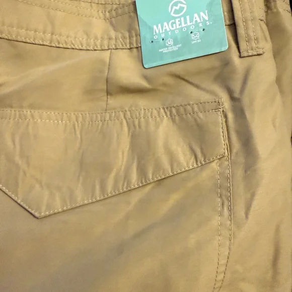 Lot of 4 Men’s shorts size 42 NWT - Picture 4 of 5